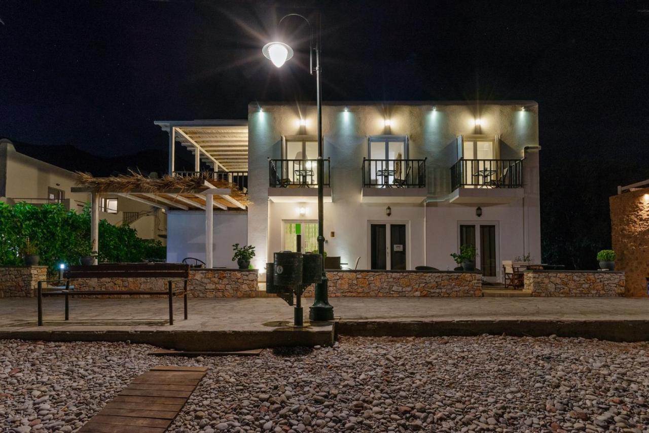Uno Luxury Apartment With Sea View Livadia  Extérieur photo