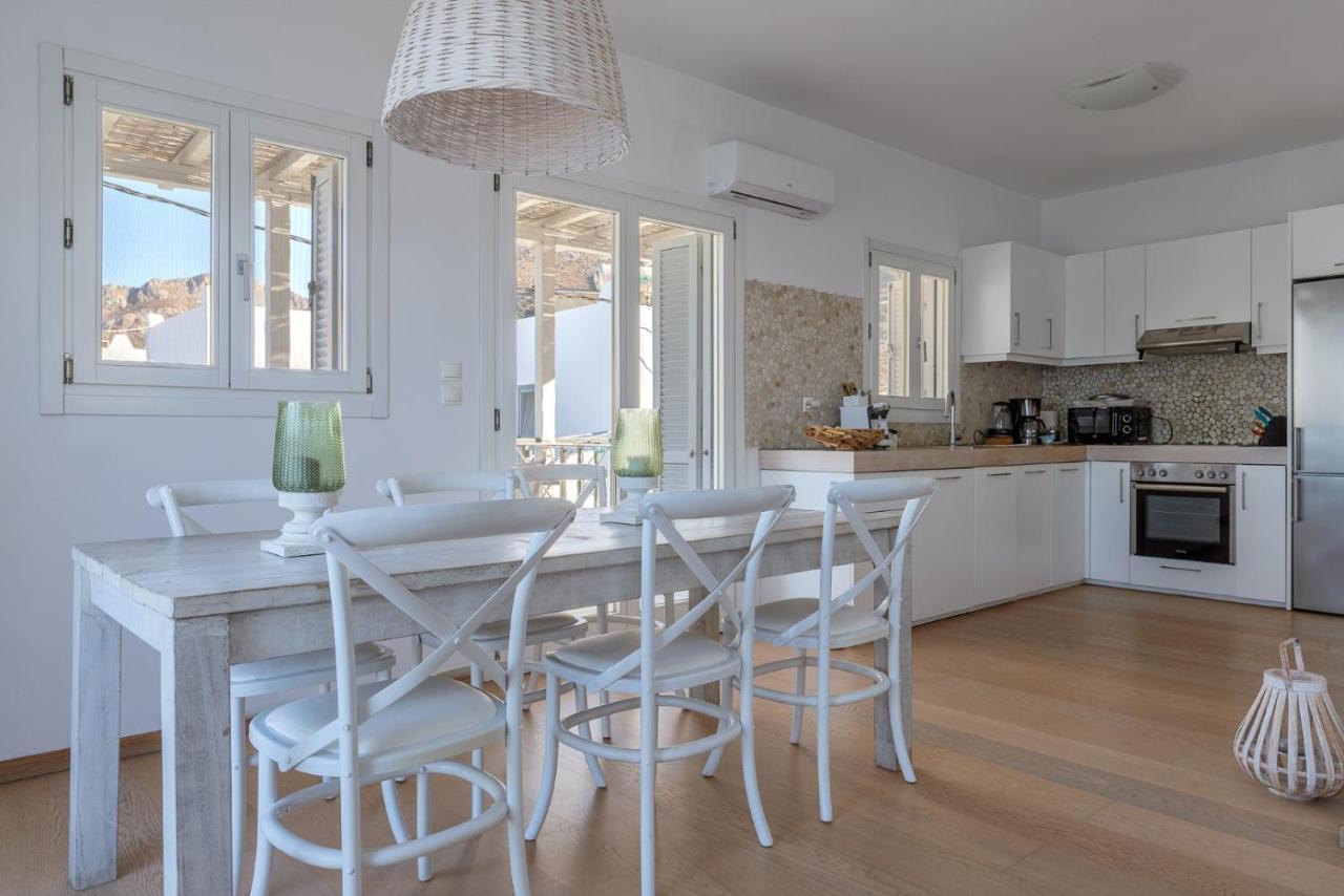 Uno Luxury Apartment With Sea View Livadia  Extérieur photo